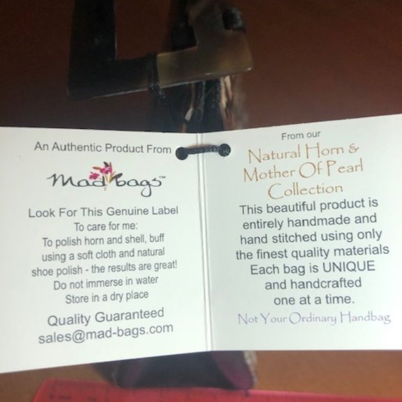 Handcrafted Mother of Pearl Purse - Picture 3 of 7